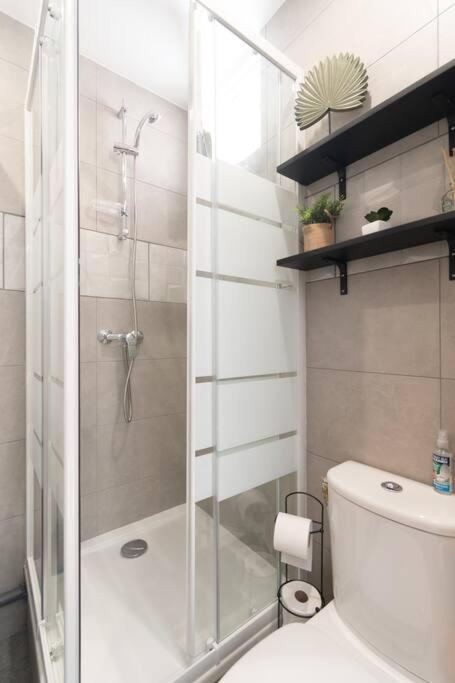 Parisian & Chic Appartement -15 Min From Paris Center Ivry-sur-Seine Exterior photo